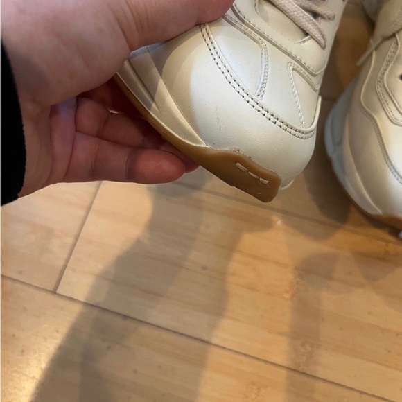 Gucci x Disney Mickey Mouse sneaker - Picture 12 of 12